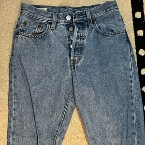 Levi’s Wedgie Fit Straight Leg Jeans